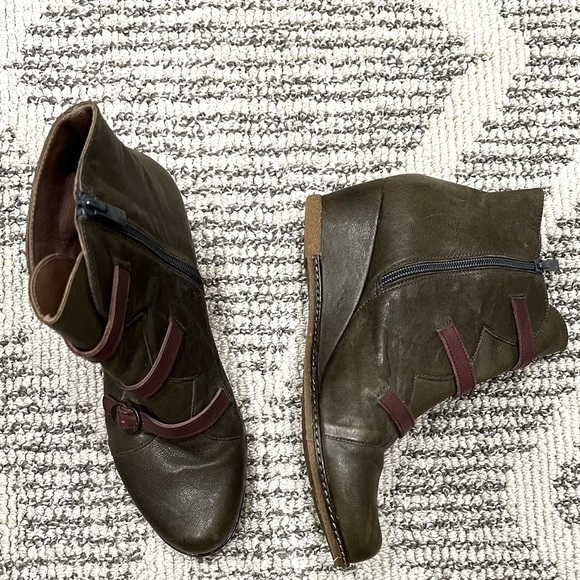 NWOT Eric Michael Lena leather Mystical Fairy core Boho booties - Picture 1 of 16